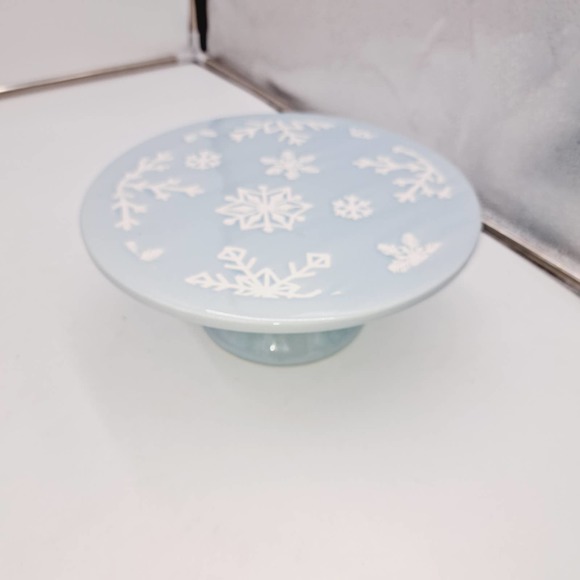 Holiday Style Tiffany Blue color cake stand/plate Snowflakes - Picture 2 of 7